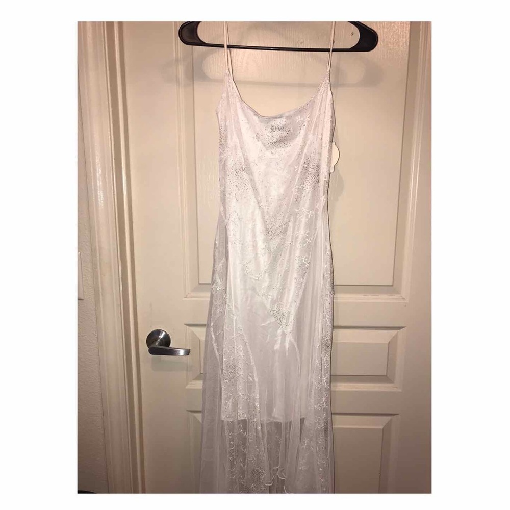 White long lace Windsor dress